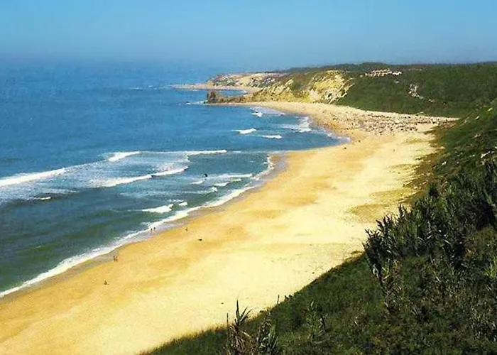 Casa de Férias Charming In Pataias, 18 M² With Shared Pool. Pataias