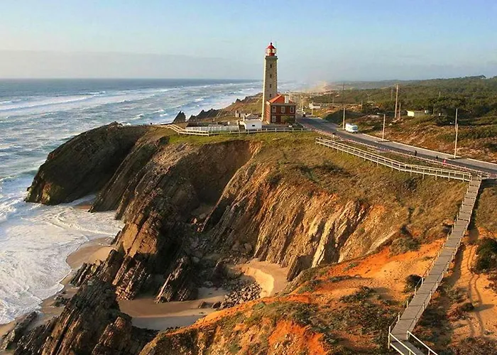 Casa de Férias Charming In Pataias, 18 M² With Shared Pool. *