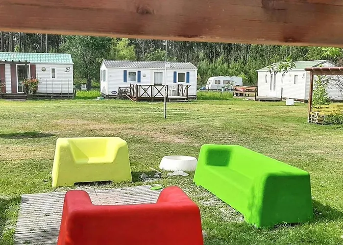 Casa de Férias Charming In Pataias, 18 M² With Shared Pool. Pataias