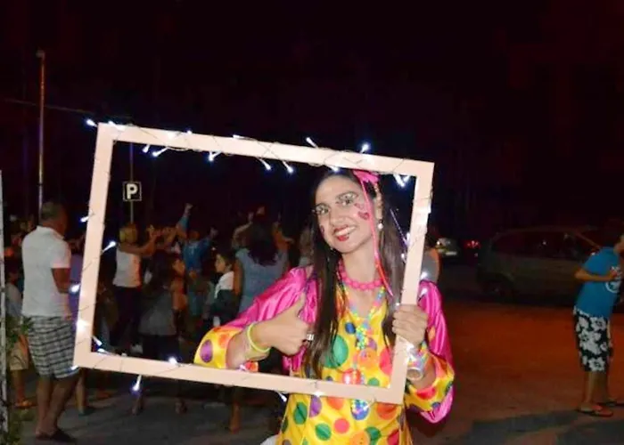 Charming In Pataias, 18 M² With Shared Pool. *