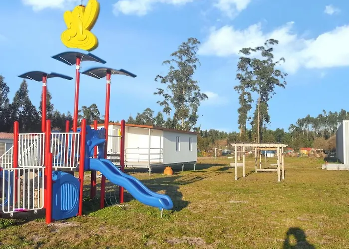 Hébergement de vacances Charming In Pataias, 18 M² With Shared Pool.